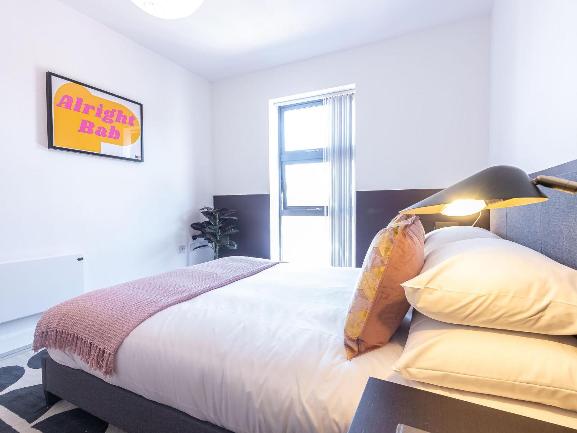 ברמינגהאם Pristine 1 And 2 Bedroom Apartments Near Business District By Belvilla מראה חיצוני תמונה