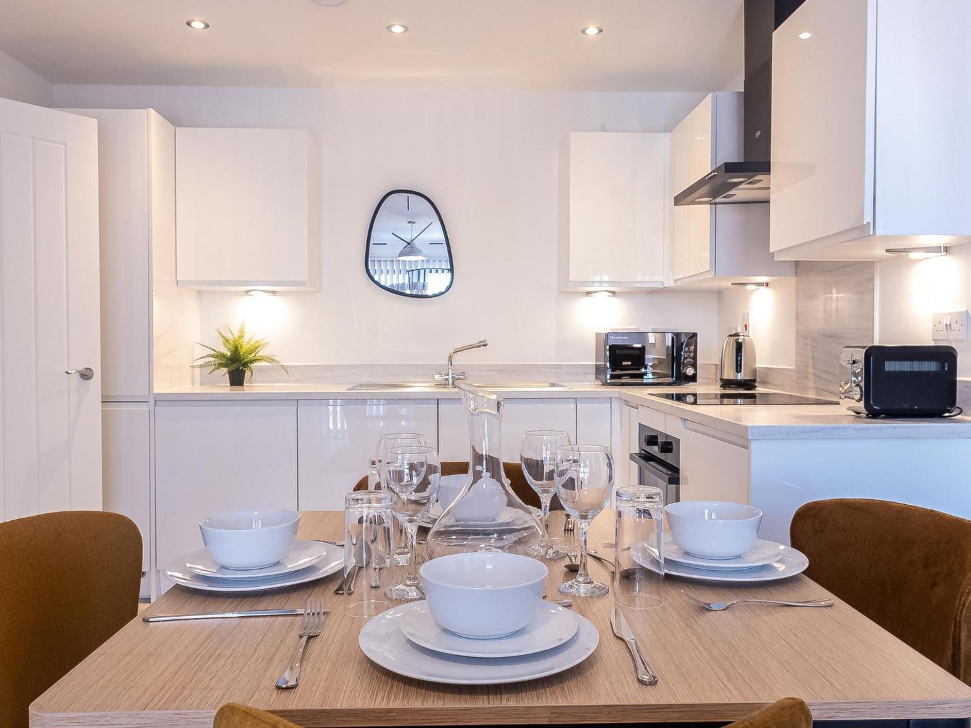 ברמינגהאם Pristine 1 And 2 Bedroom Apartments Near Business District By Belvilla מראה חיצוני תמונה